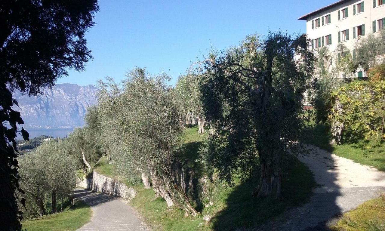 B&B Villa Candoras Malcesine Bagian luar foto